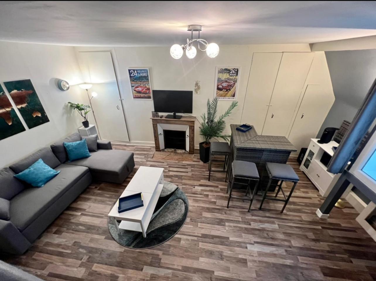 Duplex Au 2Eme Et De Notre Maison -Acces Au Jardin-Smart Tv-Streaming-Wifi Le Mans Extérieur photo